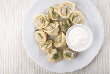 Boiled meat dumplings