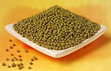 GREEN MUNG BEANS