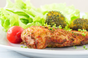 Grilled chicken breast with vegetables