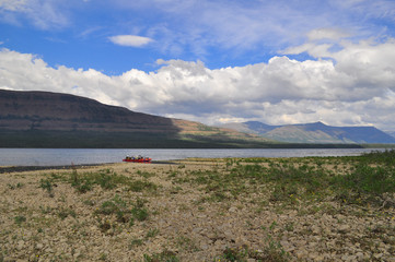 Lake Glubokoe on the Putorana plateau.