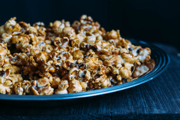 Homemade Caramel Popcorn