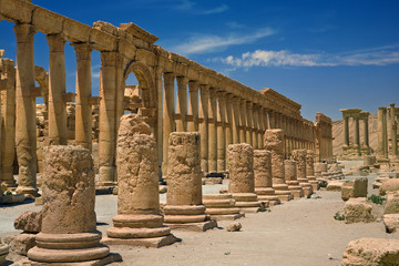 Syria. Palmyra (Tadmor). The central part of the Great Colonnade leading along main street. This site is on UNESCO World Heritage List