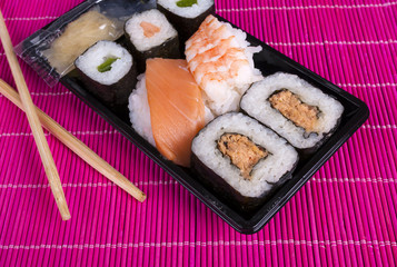 Black sushi box
