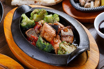 Salmon with vegetables and teriyaki sauce