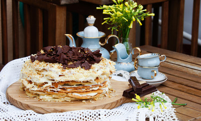 napoleon cake with chocolate flakes, many layers cake
