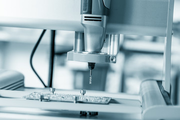 industrial machining cutting process  by milling cutter