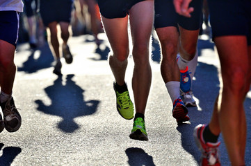 Fototapeta premium Runners in bright light