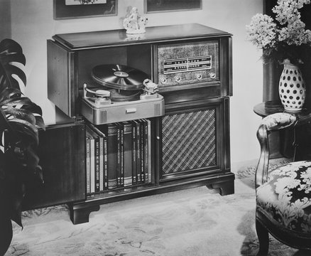 Philco Radio phonograph with AM and FM radio and turntable, 1951 