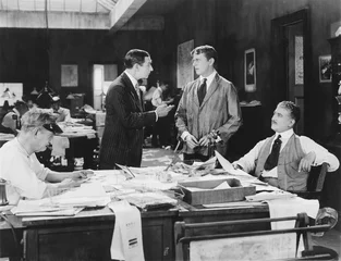 Muurstickers Retro Vier mannen op kantoor