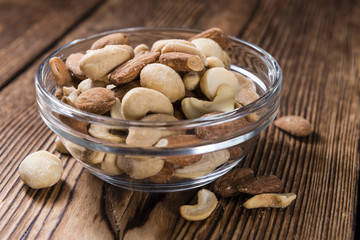 Mixed roasted and salted nuts