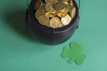 St. patricks day gold and green leprechaun hat