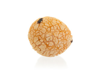 Single Japanese sweet bean (nut)
