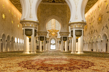 Interior picture of the sheik zayed mosque prayer hall without people