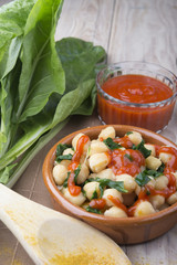 chickpeas with spinach and tomato