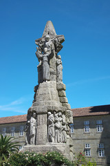 Fototapeta na wymiar Steinkreuz in Santiago de Compostela