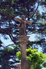 Fototapeta premium Kreuz vor der Universität in Santiago de Compostela