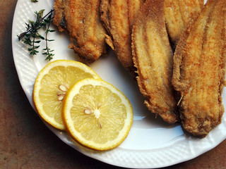 venetian cuisine - Fried Sole with lemon and thyme