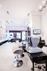 Machines for optical examination