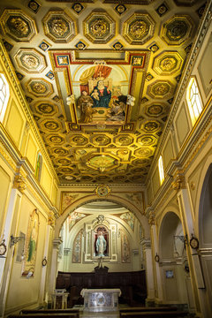 Interno chiesa San Pasquale Atessa