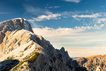 Autumn morning in the alps