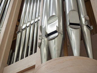 Orgel - Orgelbau - Töne - Intonation - Stimmen - Spektrum