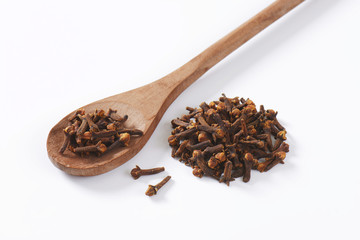Dried cloves