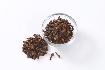 Dried cloves