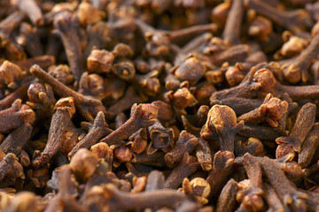 Dried cloves