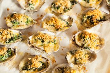 Homemade Creamy Oysters Rockefeller