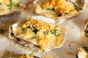 Homemade Creamy Oysters Rockefeller