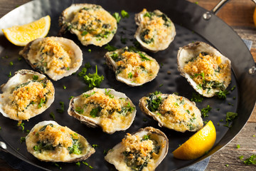 Homemade Creamy Oysters Rockefeller