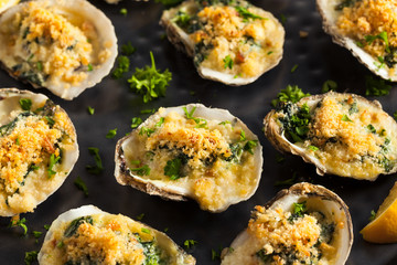 Homemade Creamy Oysters Rockefeller