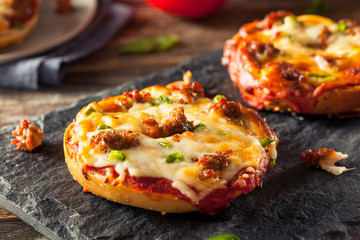 Sausage and Pepper Pizza Bagels