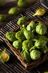 Raw Organic Green Baby Artichokes