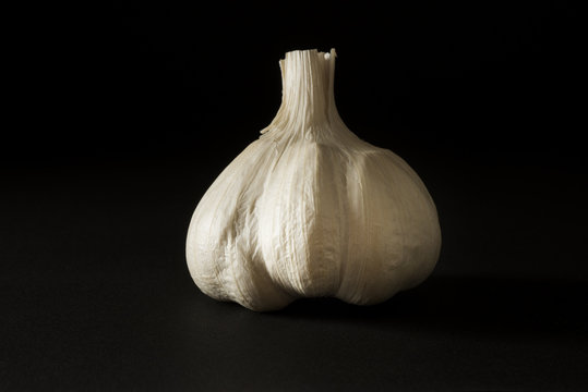 garlic in black
