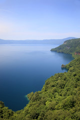 Fototapeta na wymiar 青森県十和田湖 日本を代表する湖です。