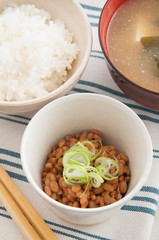 納豆とご飯