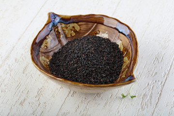 Black sesame seeds