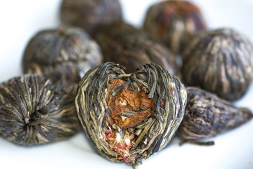 Dry Pressed leaf tea with flowers