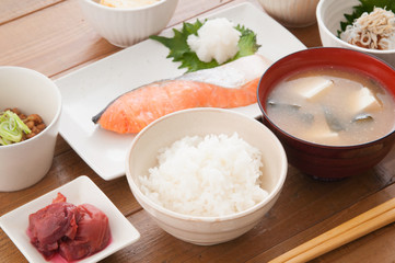 和朝食