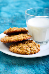 Peanut butter oatmeal cookies