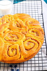 Pumpkin swirls with apple