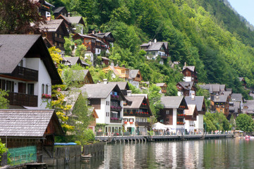 Fototapeta na wymiar Austrian lakeside village of Hallstatt, a UNESCO World Heritage Site