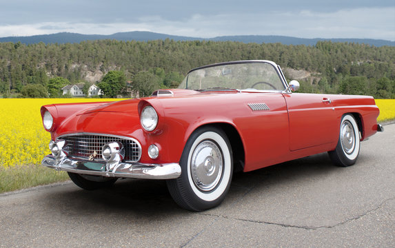 Fototapeta Ford Thunderbird 1956. All logos removed.
