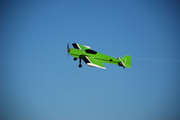 Model aircraft
