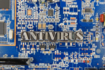 antivirus / caracteres d'imprimerie en plomb 