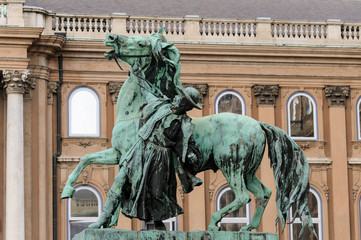 Csikos equestrian statue © Mike