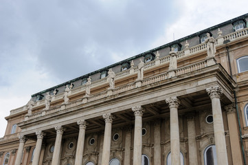 Buda palace western forecourt terrace statues © Mike