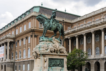 Fototapeta na wymiar Equestrian statue of Prince Eugene of Savoy