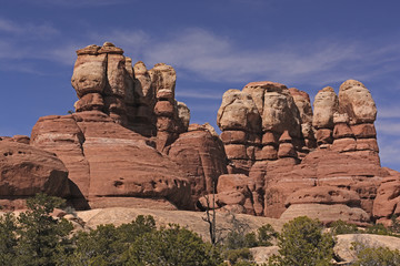 Fototapeta premium Red Rocks Spires Poke Into the Sky